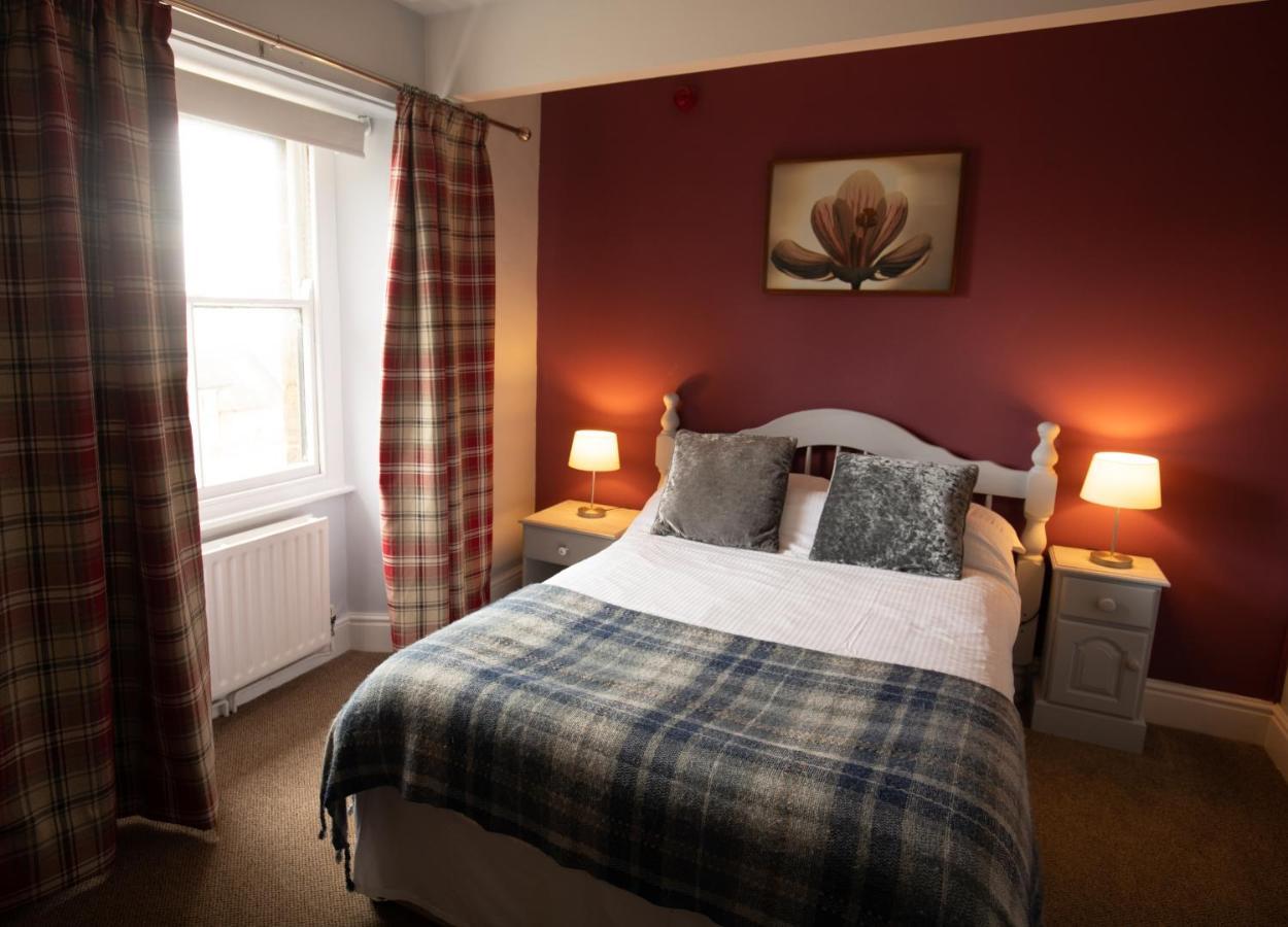 The Sun Inn At Hook Norton Экстерьер фото
