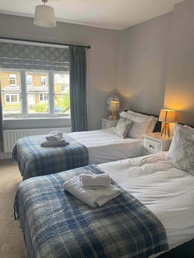 The Sun Inn At Hook Norton Экстерьер фото